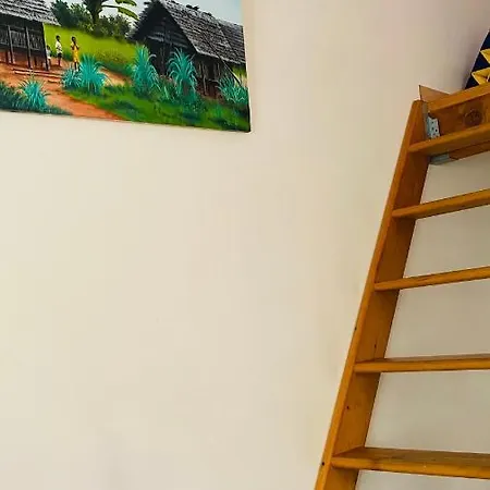 Pensión Cosy En Résidence Privée